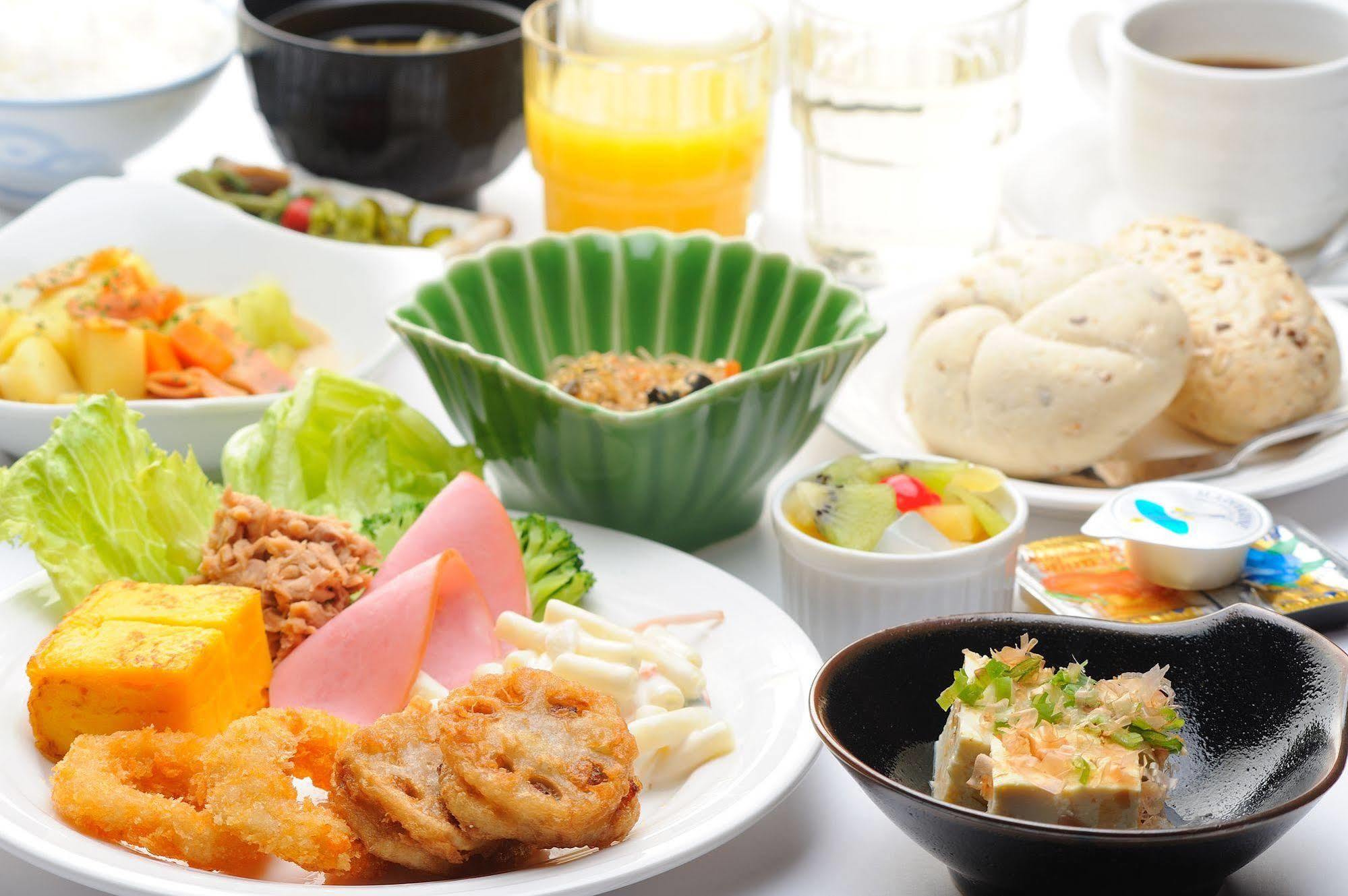酒店 阿苏熊本机场站前路线酒店 3*